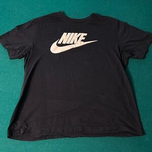 Nike T-Shirt